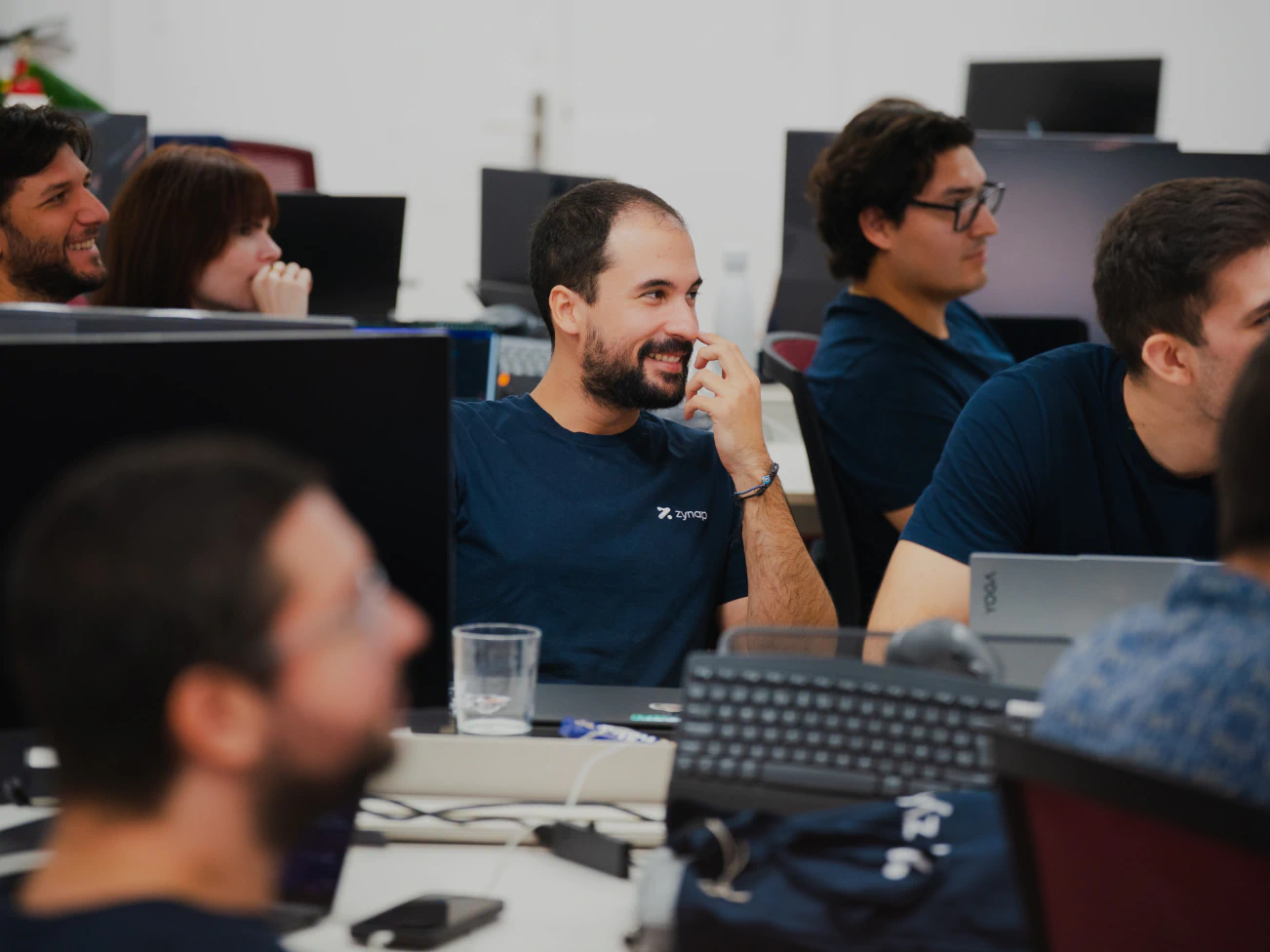 01 hero slider img 03