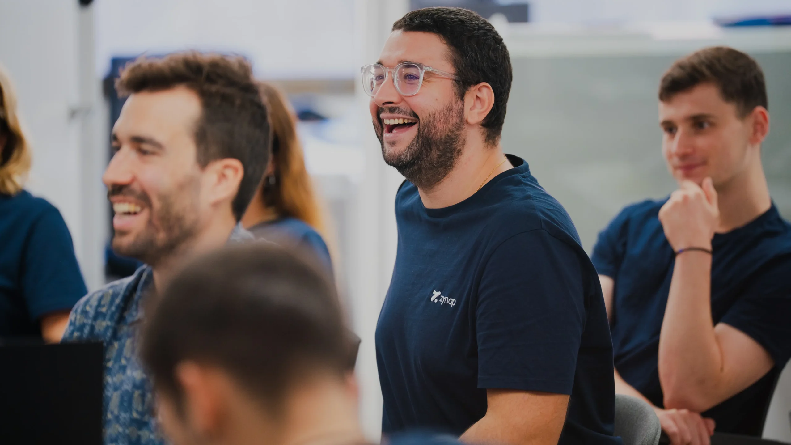 about us hero 4x 75%