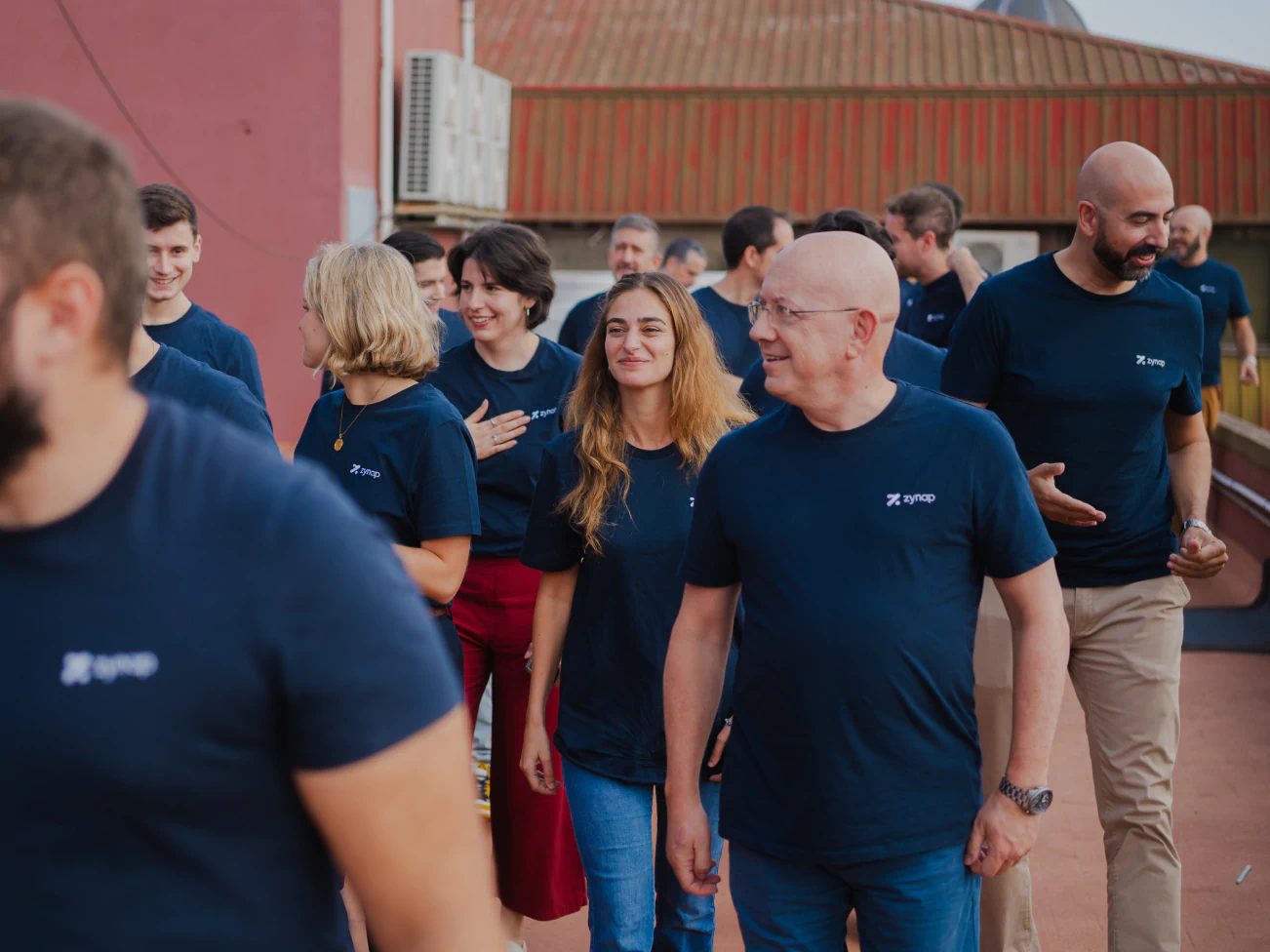 hero slider img 6 2x